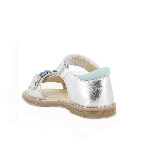 Primigi első lépés virágos lány szandál - Ezüst